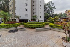 Image 37 - 866604