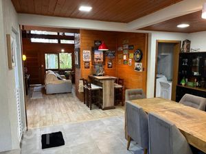 Image 5 - 866606