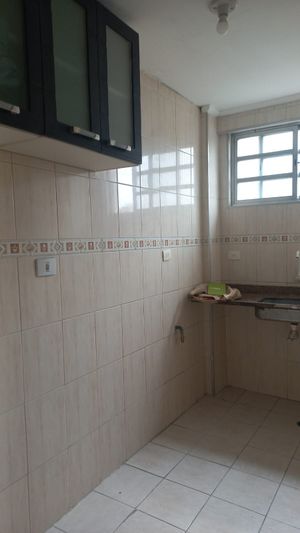Image 12 - 866608