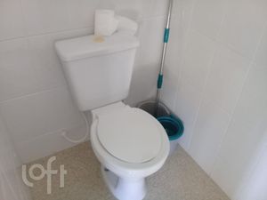 Image 10 - 866611