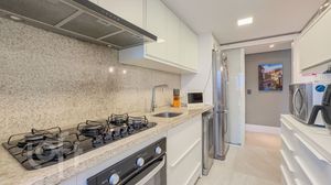 Image 9 - 866624