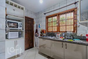 Image 10 - 866625