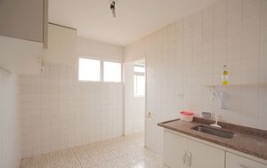 Image 8 - 866630