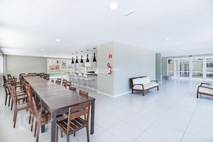 Image 39 - 866632