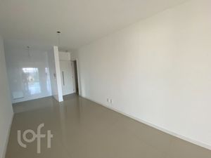 Image 30 - 866633