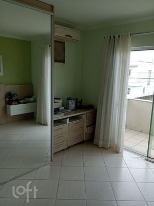 Image 17 - 866634