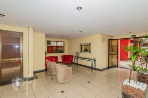 Image 29 - 866636