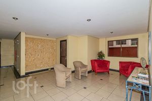 Image 30 - 866636