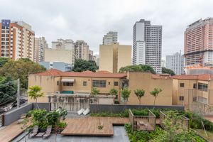 Image 47 - 866641