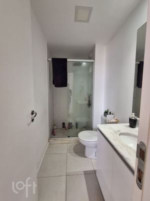 Image 8 - 866656