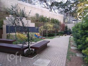 Image 20 - 866656