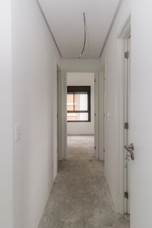 Image 12 - 866658