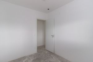 Image 16 - 866658