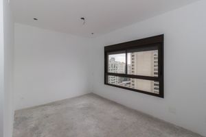 Image 23 - 866658