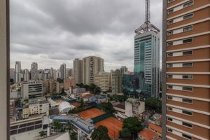 Image 31 - 866658