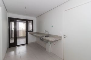 Image 34 - 866658