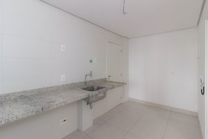 Image 36 - 866658
