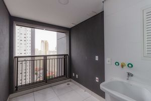 Image 37 - 866658