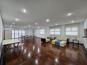 Image 25 - 866663