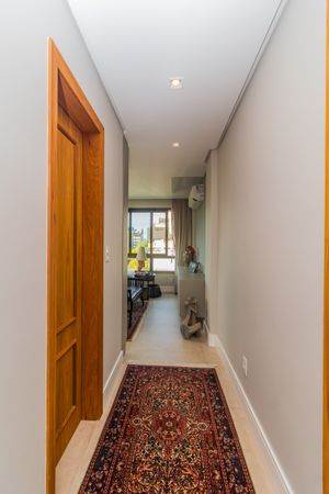 Image 10 - 866673