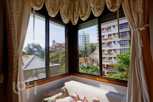 Image 23 - 866679