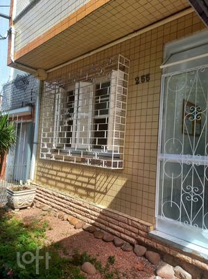 Image 34 - 866698