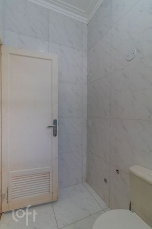 Image 10 - 866698