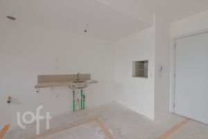 Image 1 - 866703