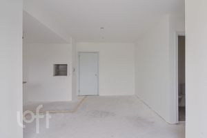 Image 5 - 866703