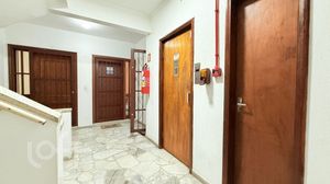 Image 32 - 866708