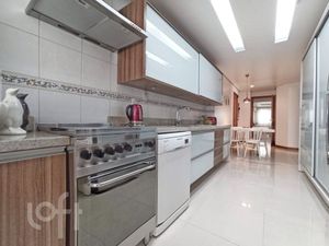 Image 6 - 866732