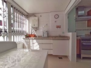 Image 15 - 866732