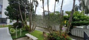 Image 13 - 866734