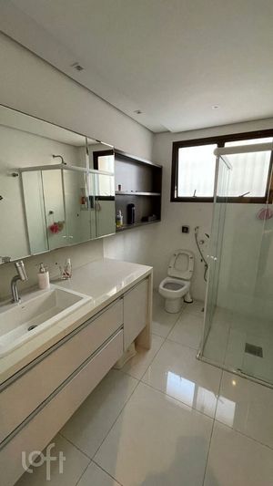 Image 14 - 866755