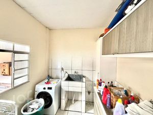 Image 11 - 866767