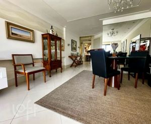 Image 13 - 866786