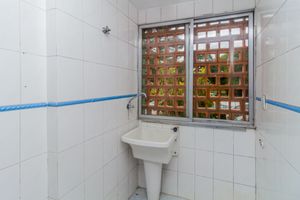 Image 35 - 866799