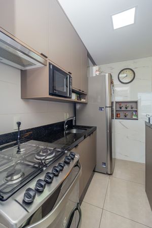 Image 29 - 866801
