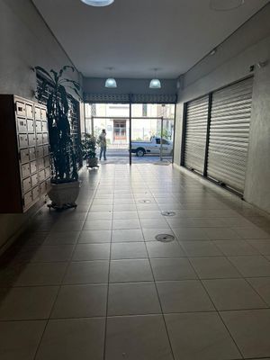 Image 9 - 866802