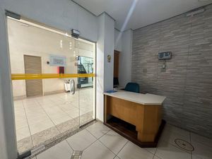 Image 11 - 866802