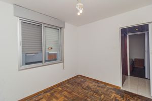 Image 15 - 866812