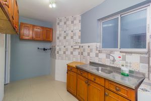 Image 24 - 866812