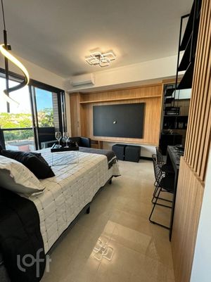 Image 11 - 866822