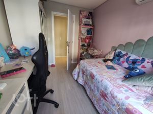 Image 3 - 866823