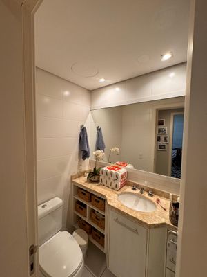 Image 4 - 866838