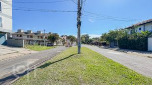 Image 29 - 866851