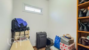 Image 15 - 866851