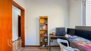 Image 13 - 866851
