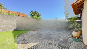 Image 25 - 866851