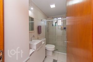 Image 7 - 866857